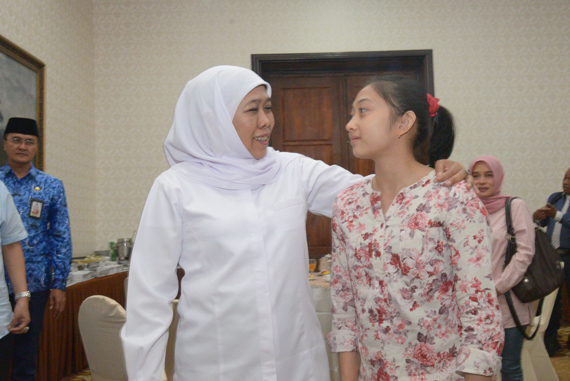 Pemprov Jatim Siapkan Pendampingan Psikososial dan Pendidikan Lanjutan Bagi Shalfa