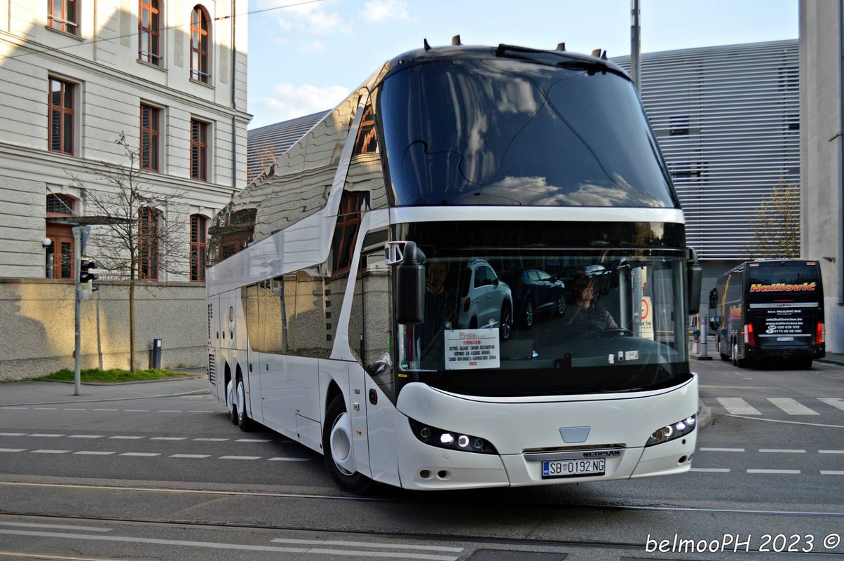 5149B7A7-7A60-4AE2-86AD-C14EE8F0E841