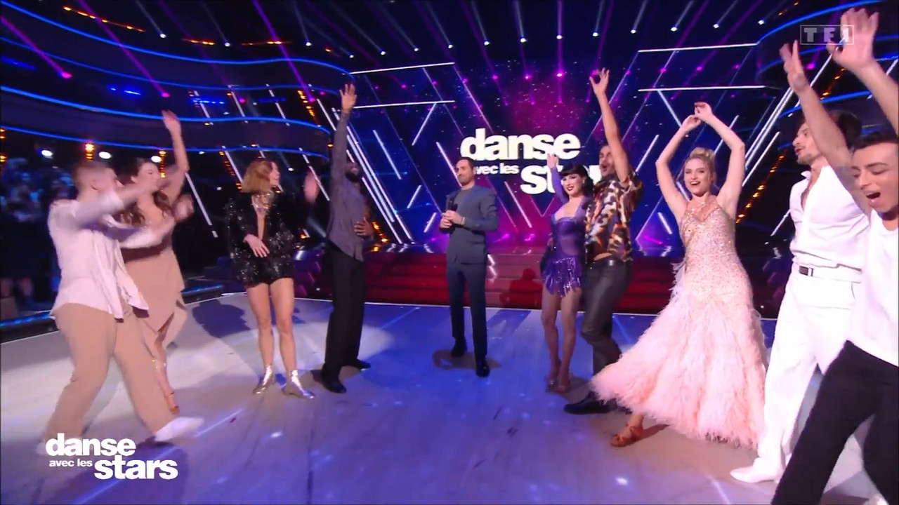 2021-11-12_21_05_TF1_Danse-avec-les-stars.mp4_snapshot_16.47.322