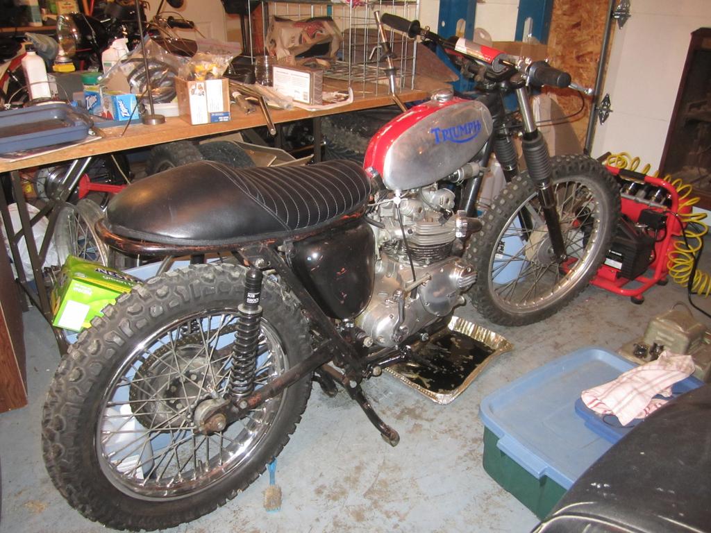 Garage Stock 004