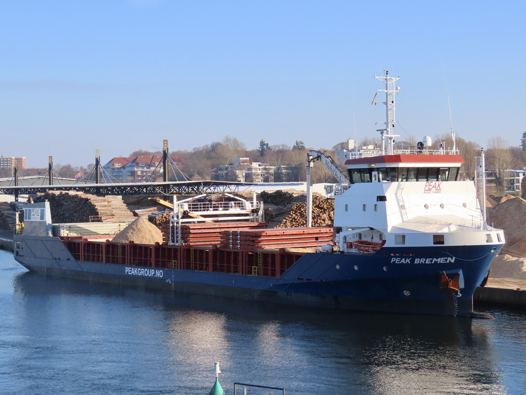 552DD922-2D03-440F-AAEB-BF0285F2CC83