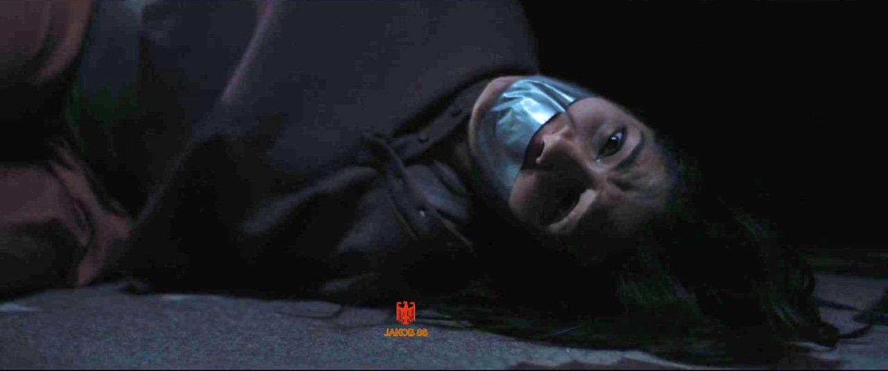 Freida Pinto 2 - Intrusion 2021