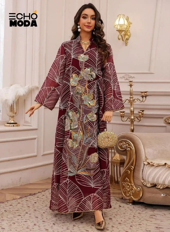 عبايات استقبال: فخامة هادئة تناسب كل تجمع