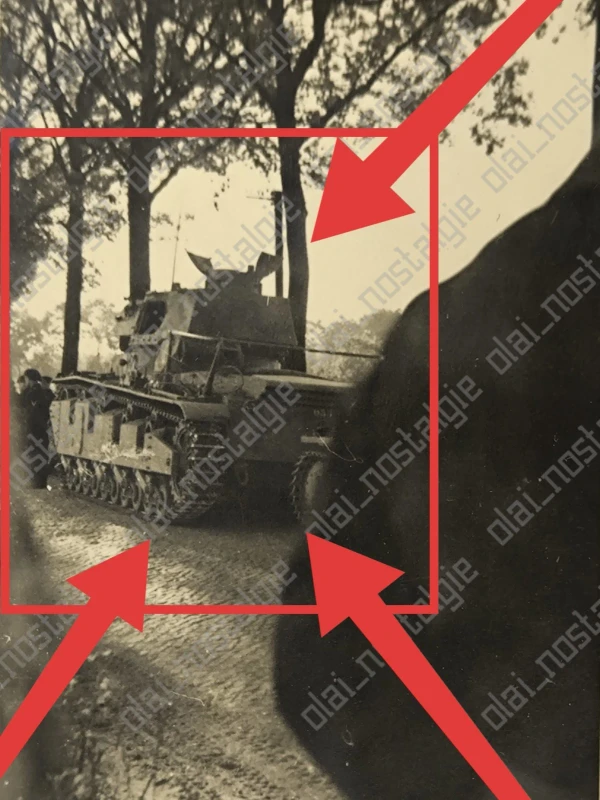 Foto WK2 Nb Fz Neubaufahrzeug 053 054 Rahmenantenne Putlos Wehrmacht Nr 8 9 (1)