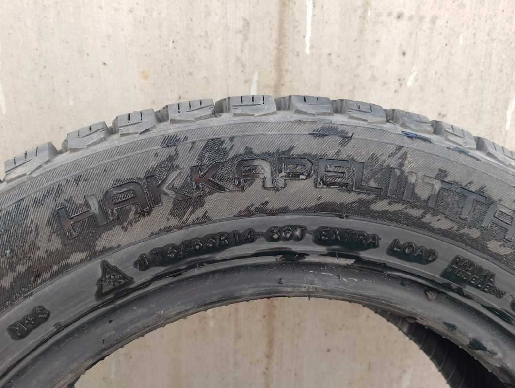 4409ccf1-d5ac-46b2-9379-f9060d63d3e3