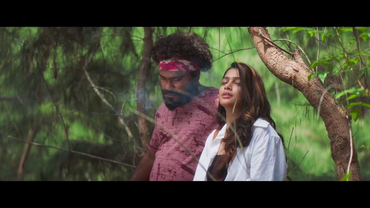 vlcsnap-2023-12-18-00h41m23s979