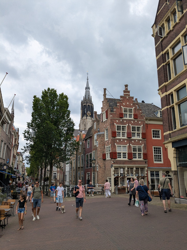 Трое в Амстердаме, не считая собаки. Переезд в Нидерланды.