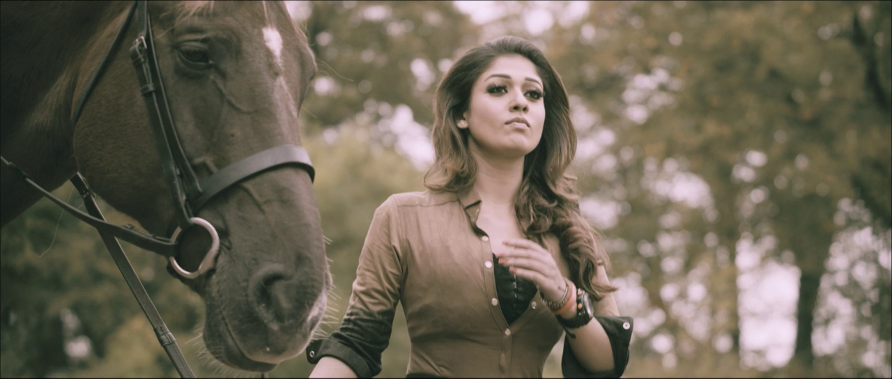 vlcsnap-2024-12-19-21h14m18s563