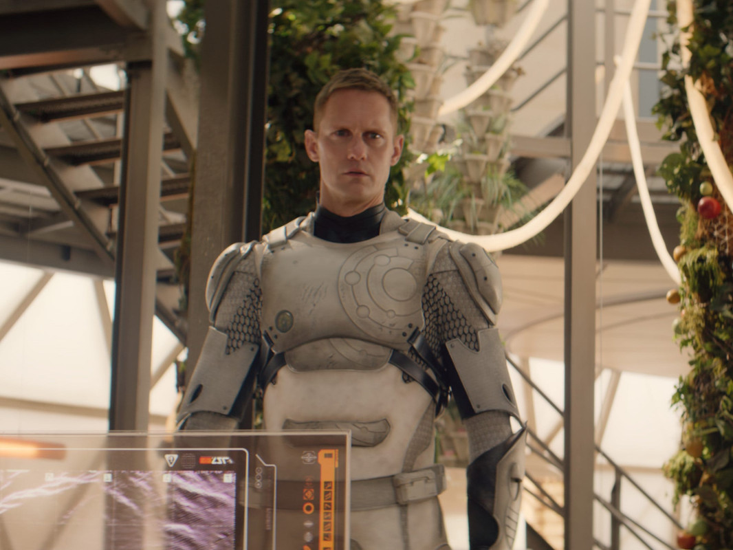 83650999007-0228-murderbot-102-f-00191-f.jpg