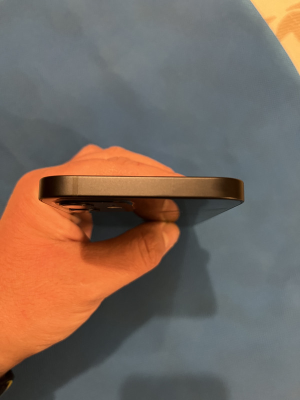 EBF1B405-F9C1-43AD-ABFC-DA649E485D2A