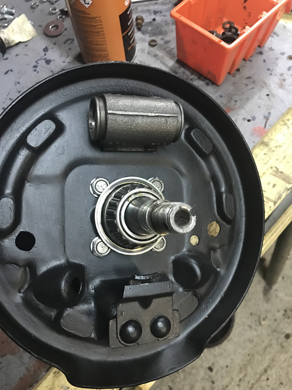 Restauration 4L (1018)