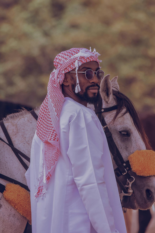 علي