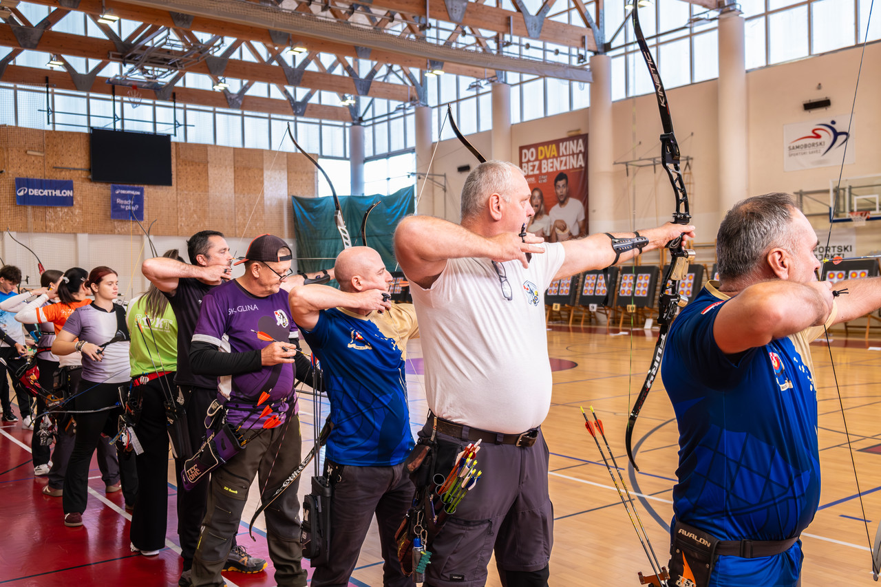 2 ARCH SAMOBOR 2025 150