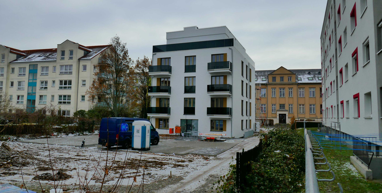 Bild: https://i.postimg.cc/CLPy25wV/P1130779.jpg