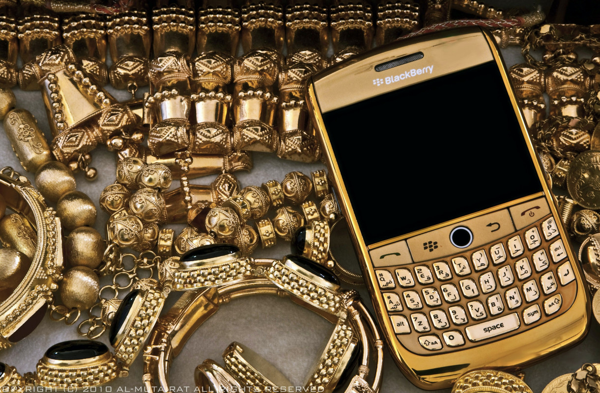 goldblackberryjewellery2.jpg