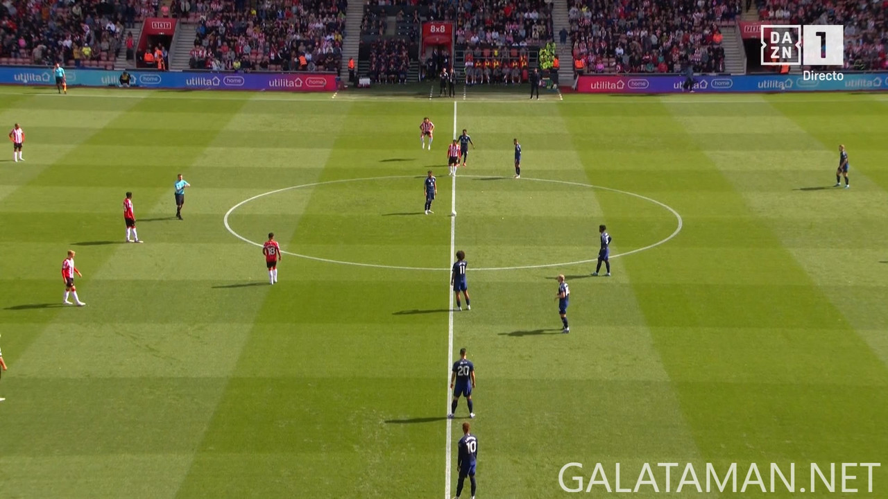 09-14_13-15-01_ES  DAZN 1 ESPAÑA FHD_Southampton vs Manchester United_fixed.ts_snapshot_00.15.52.952