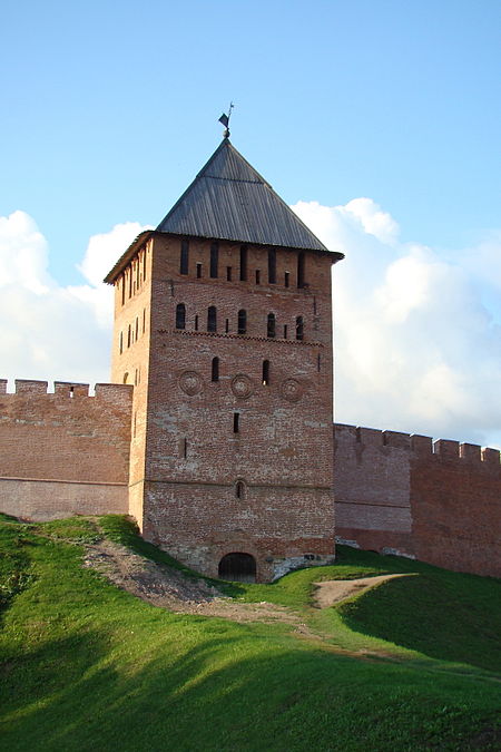 дворцовая башня