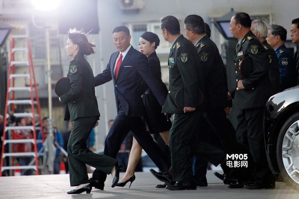 VLsZEag0MlM_1383758308