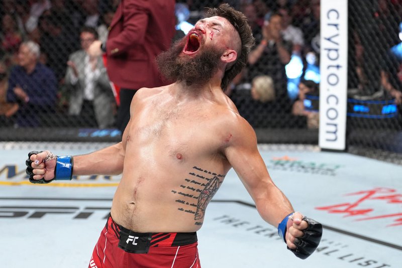 UFC освободиха Брайън Барберена и още 3-ма
