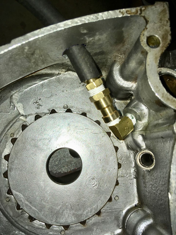 A65 breather fitting (1)