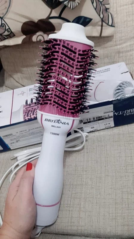 Escova Secadora Britânia 4 em 1 Nanocerâmica 1300W BELLA01