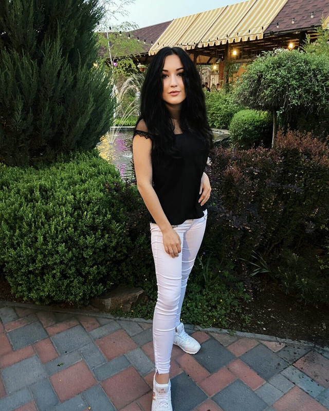 460D1148-457B-4E38-889B-0E9630D34ABE