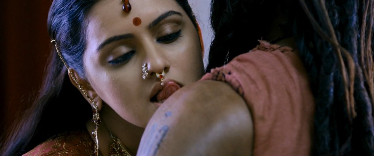 [Image: Aravaan-Movie-Hot-Scene-mkv-20200917-081719-493.jpg]