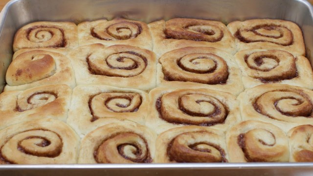 How to make no-knead cinnamon rolls