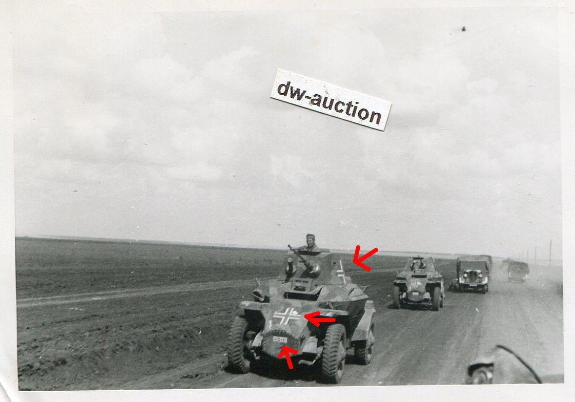 Ungarischer Beute Panzer 39M Csaba mit Balkenkre