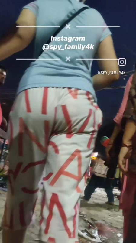 desi girl sexy jiggling ass in rose pant.mp4_snapshot_00.08.679