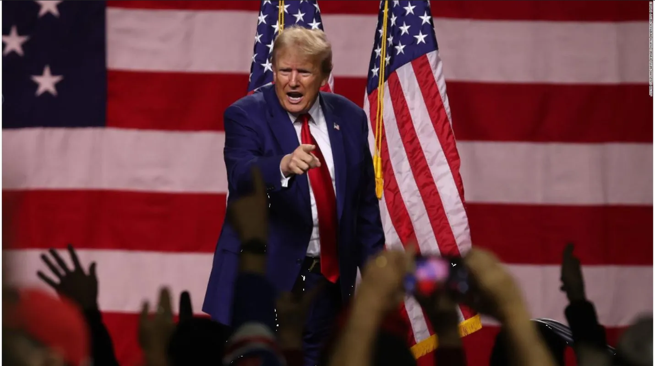 Quieren eliminar a Donald Trump de la boleta en California