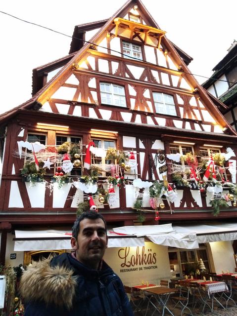 ALSACIA EN NAVIDAD Y MONTREUX CON PAPÁ NOEL - Blogs de Europa Central - 1Dic: Nos acercamos a Obernai y seguimos en la mágica Estrasburgo (18)