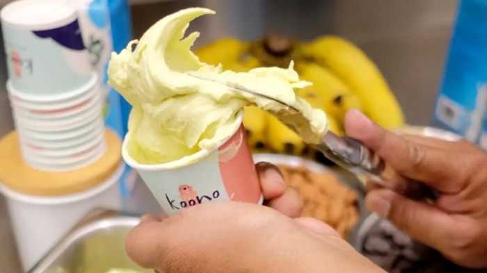 Koono Gelato, gerai gelato viral di Malang karena punya menu bentuk mi instan cup.