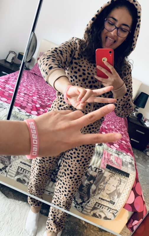 94710386-C0B8-47FF-B772-8494E828A608