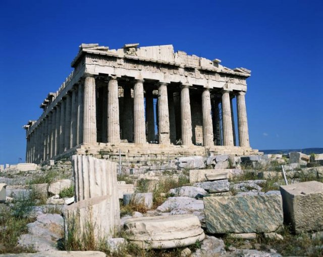 Famous-Landmarks-Distance-Looks-13