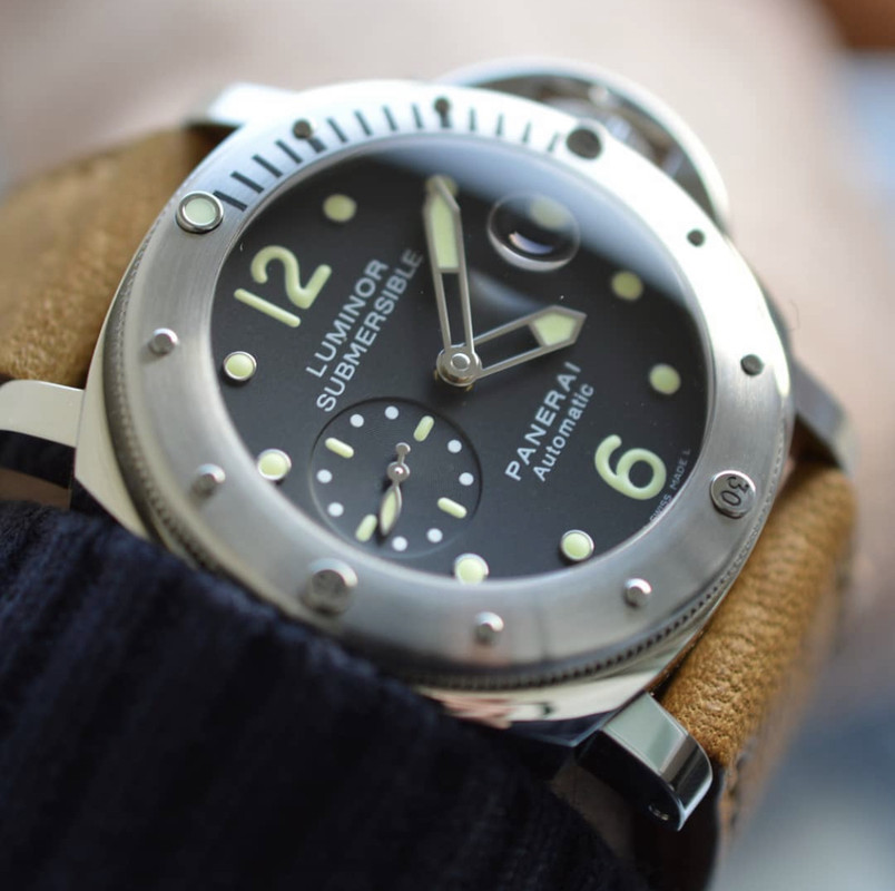 2E7D66BC-1608-4C06-8E20-D3B761E42A63