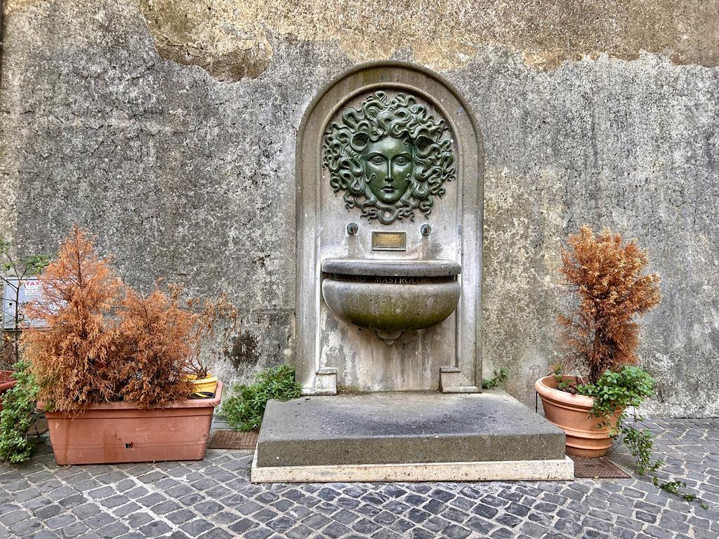 Жаркий сентябрь на побережье Тирренского моря. Жаркий сентябрь на побережье Тирренского моря.