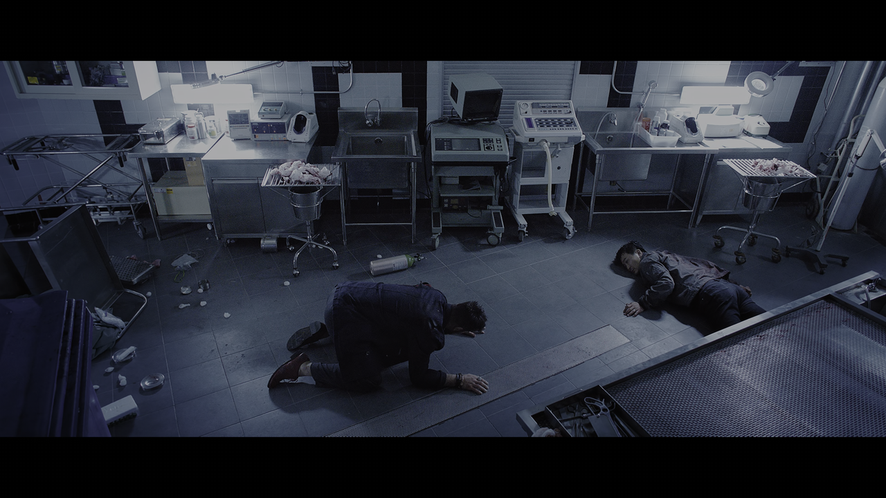 00003.m2ts_snapshot_01.21.10.073