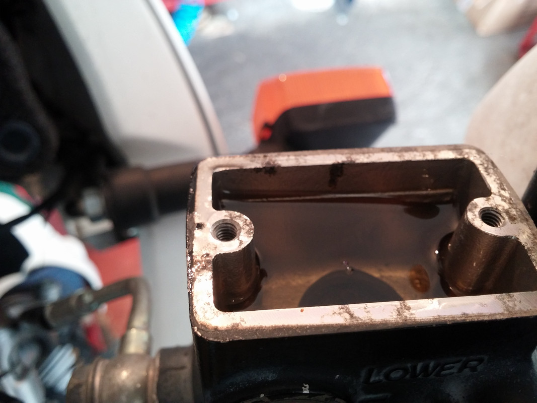 CAM02880