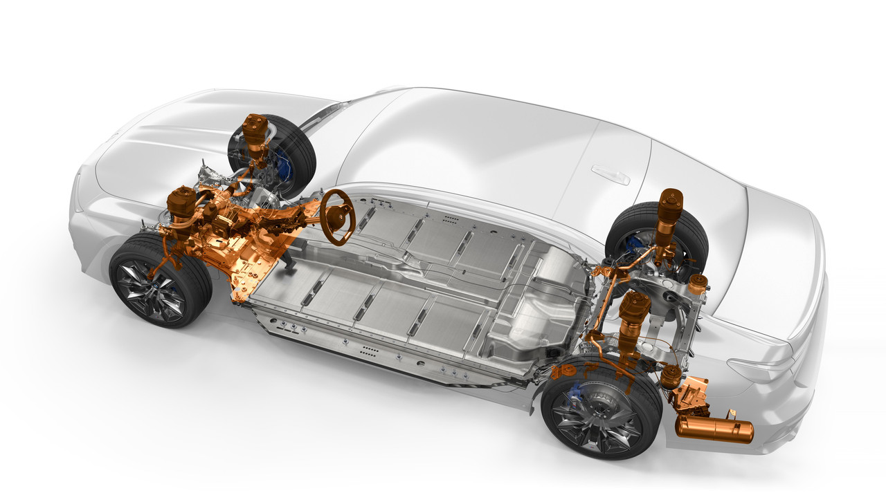 P90458361_highRes_the-new-bmw-7-series