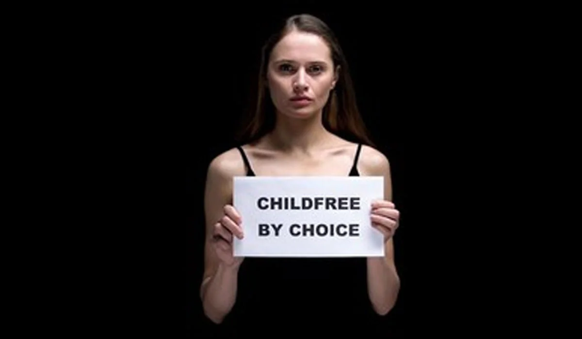 Childfree di Kalangan Ibu Gen Z: Tantangan dan Kebebasan Baru