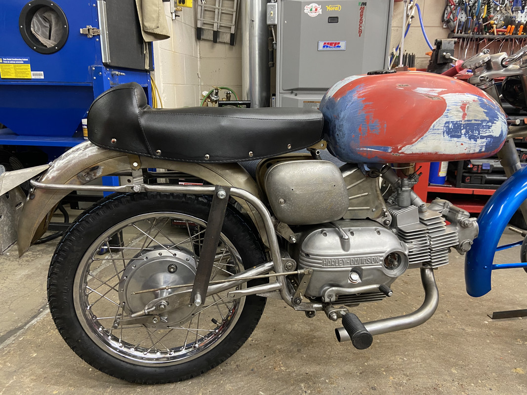 570D3479-E92F-45BA-AF43-D7359EDF0627