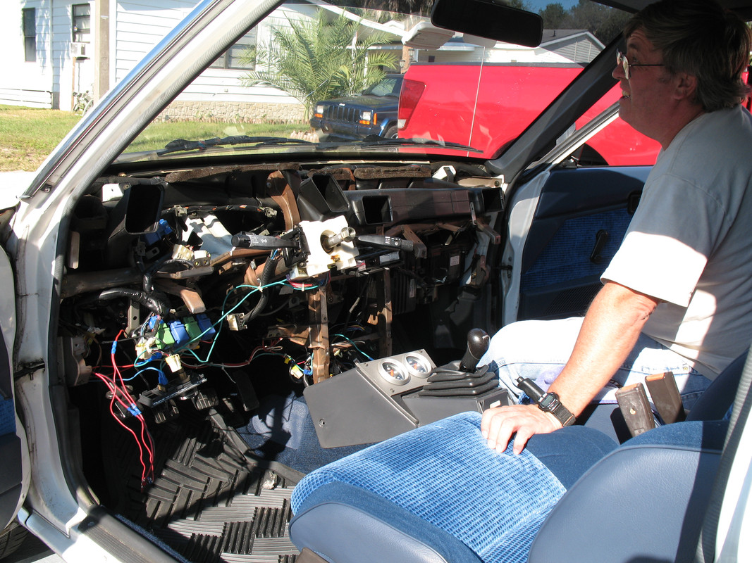 3 - tony's sentra dash removed