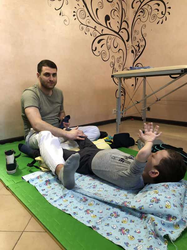 A2CD1340-F6EE-4B03-B377-A07598188E01