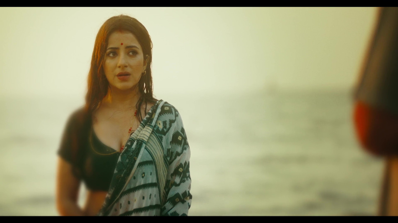 vlcsnap-2025-04-16-22h56m00s359