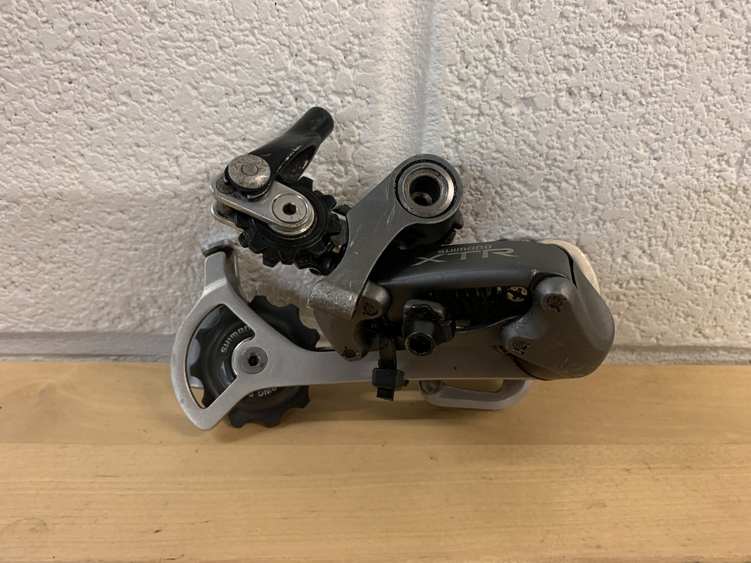 65382CE4-0FA2-4966-837E-9E0DF2340D49