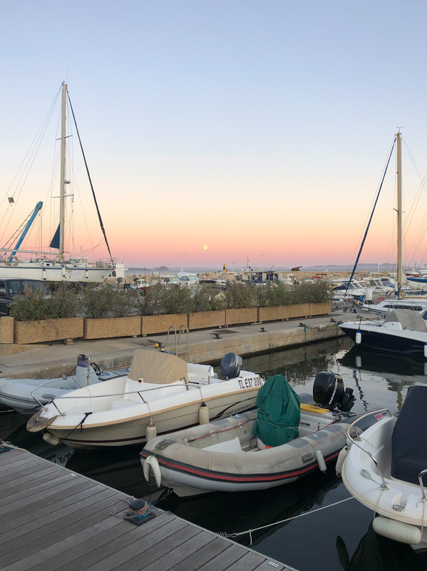 5908B992-C64F-49E9-A23A-E8B856D304B8