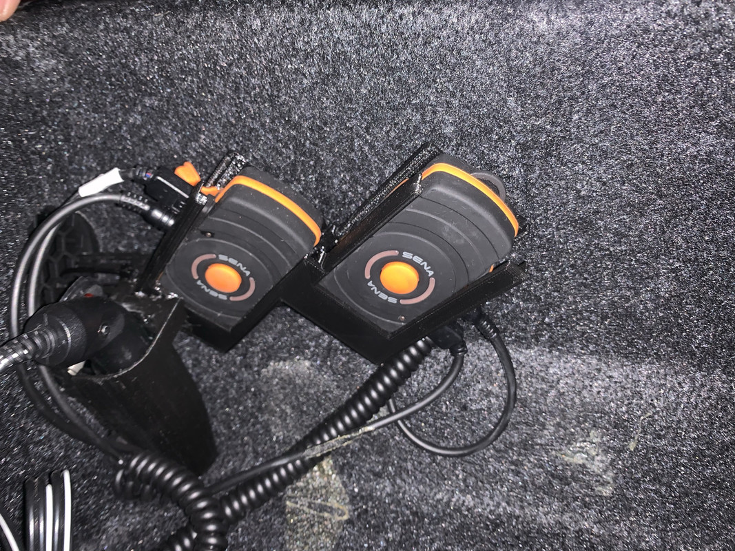 4204F073-5021-4193-A296-C0AA4D3B8EBF