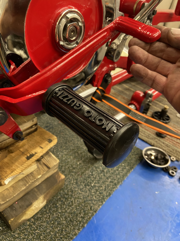 EDC9FCA3-D22C-4C49-9B68-959150191E3C