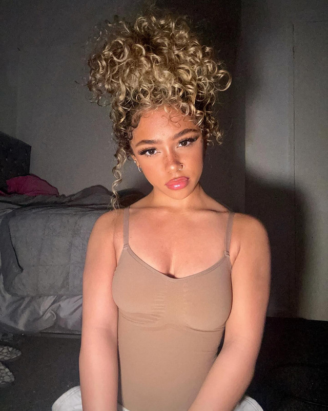 shanaimay posts 2024-01-15 11.26 C2IfHEJCaAq_1_3 418256993_18294288118194394_8735422750033776393_n